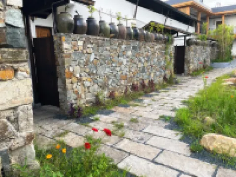 Yinquanzhi Homestay