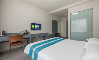 Haoyue Business Hotel(Shijiazhuang Tianshanhai World White Buddha Passenger Transport Terminal)
