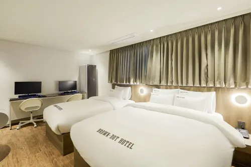 Brown-dot HOTEL Wonju-dangu