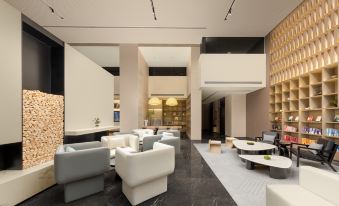 Atour Hotel, Biyun Road, Jushan Square, Xingyi City