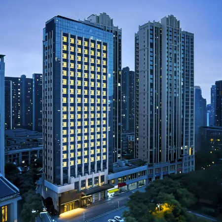 HaveANiceDayHuanman Audio-Visual City • ViewQingju Hotel (Wuyan Pedestrian Street, Shiyan)