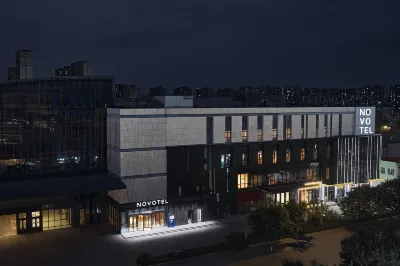Novotel Yinchuan Lanxigu Отели в г. Ningxia International Trade City