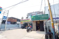Le Paris Syariah Residence Hotel dekat Musala Misbahul Khoir, Kp. Sembung Cikokol Tangerang