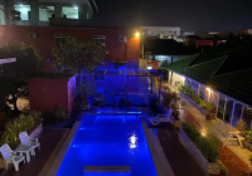 ディリマ ビーチ イン