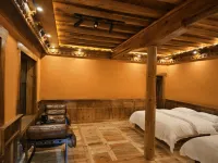 康定蓮花湖秋生居客棧 蓮花海附近的飯店