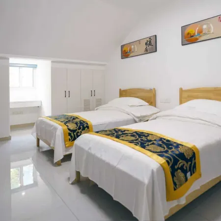 Xinyue Farmstay (Jiuhuashan Station)