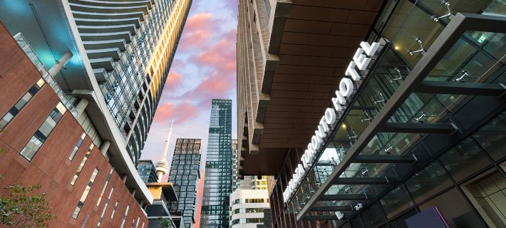 Riu Plaza Toronto Hotels in Toronto