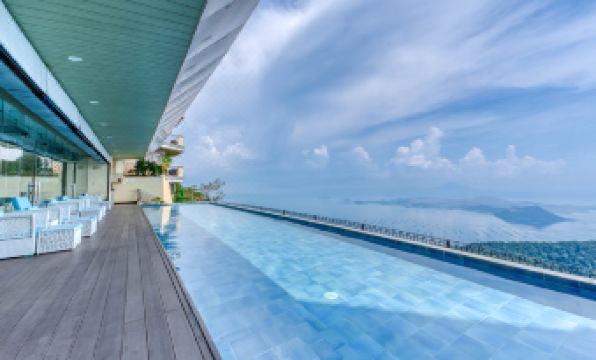 The Lake Hotel Tagaytay