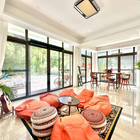YoungLand Hostel