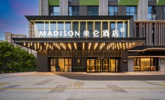 Meilun Hotel, Causeway Bay Plaza, Honggutan, Nanchang