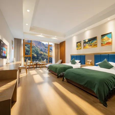 Lixian Bipeng·Shiguang Hot Spring Hotel