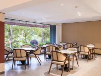 Fuxian Lake Pinyue Hotel - sarapan