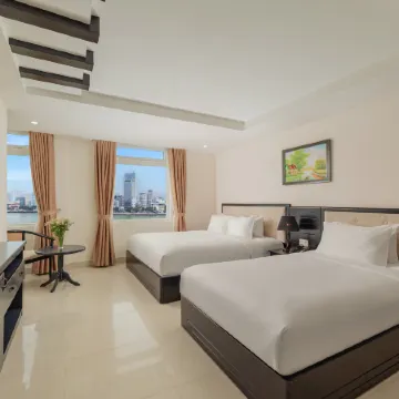 Kay Han Riverfront Hotel Da Nang Отели рядом с достопримечательностью «Хан- Ривер»