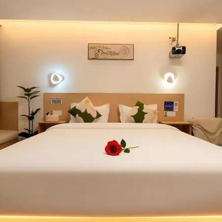 Jiduo Film Hotel (Guangxi University Nongyuan Road Branch