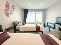 Be Leaf Resort Hotels near Wat Prathong