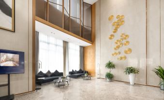 Bainianhui International Apartment (Yilongwan Store)