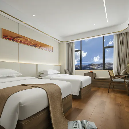 Jinma Lakeside Hotel