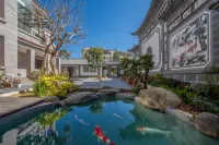 納西院子丨Nakhi·閒庭觀雲·設計觀景度假美宿（麗江高鐵站店） - 2 星級
