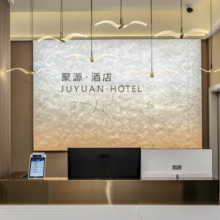 Juyuan Smart Choice Hotel (Huquan Ecological Park)