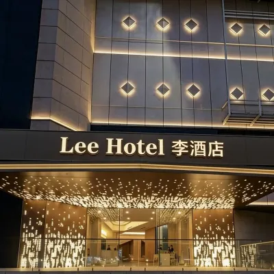 LEE Hotel Lat Phrao Hoteles cerca de Crystal Design Center (CDC)