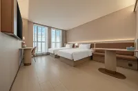 Hanting Hotel (Xianyang Fenghe Forest Park Metro Station Branch)