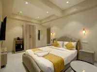 StayBird Capital- Business Hotel, Magarpatta City โรงแรมใกล้อมโนรา มอลล์
