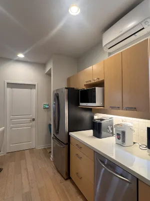 Vancouver Stay-Modern Richmond Home next to YVR airport-Grand and Stlyish - فلل