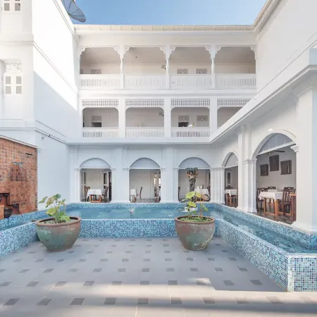 Lanna Inthan Hotel & Resort