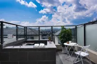 KualaLumpurCityCentreParkisapublicparklocatedinthevicinityofSuriaKLCC,KualaLumpur,Malaysia.Thepark - 2-Star