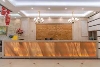 Wenshan Junlan Homestay (Wenshan Qihua Square North City Bus Station)