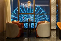SuOne Cloudtop Hotel