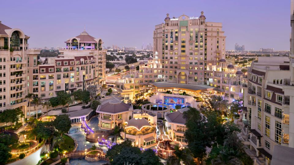 Swissôtel Al Murooj Dubai