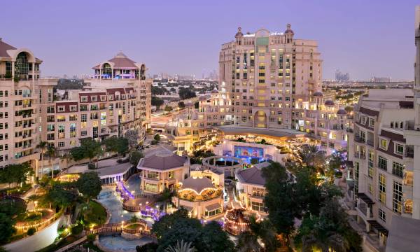 Swissôtel Al Murooj Dubai