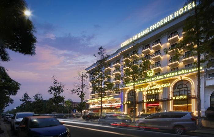 PHOENIX CHENG SHUANG HOTEL