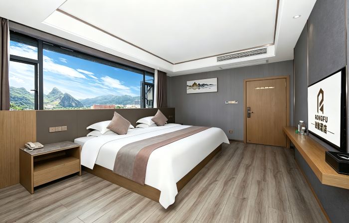 Pingle Rongfu Hotel