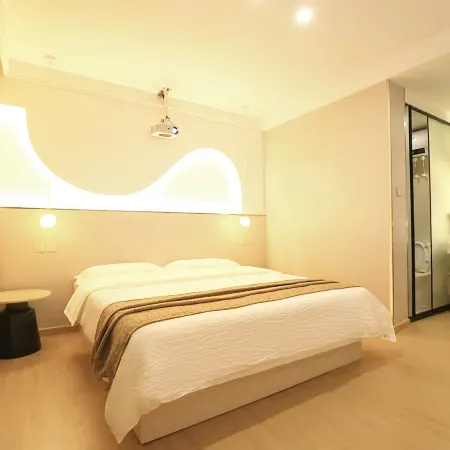 Chaye CHAYE Designer Boutique Stay