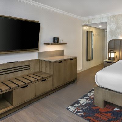 Premier King Room With Fireplace Royal Canadian Lodge Promo Code