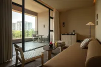 sown hotel - balcony