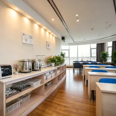 Huahai Holiday Hotel