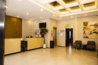 Chengde Fenghuang Hotel (Yingshouyingzi Station)