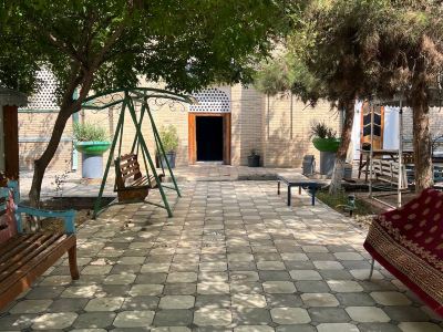 Goziyon Hotel & Hostel