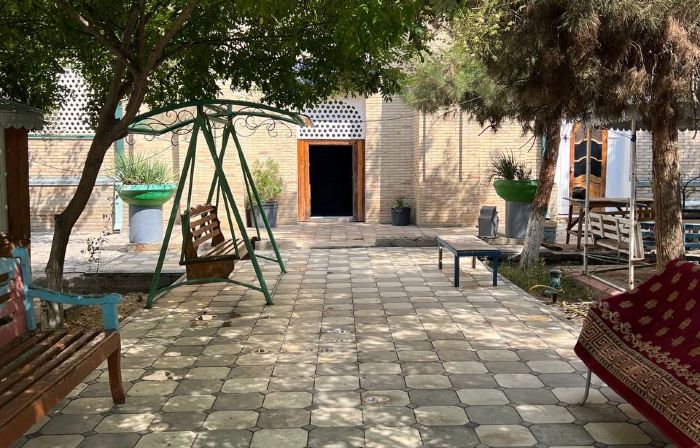 Goziyon Hotel & Hostel