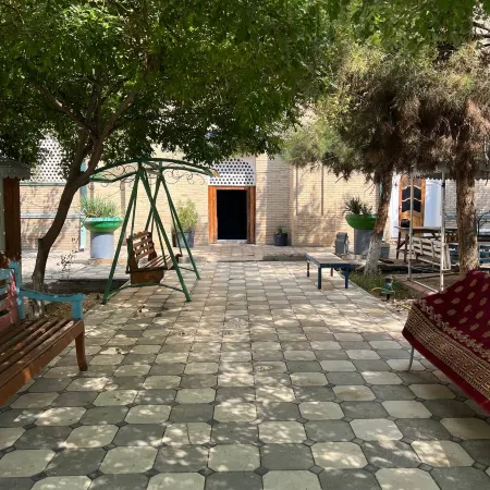 Goziyon Hotel & Hostel