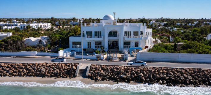 Hotel FLAMINGO BEACH Hotels in Houmet Souk