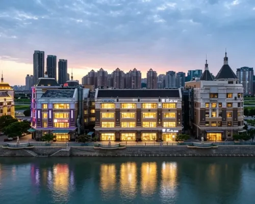 Qing Qiu Hotel Hotels near Yinshatan Bathing Spot