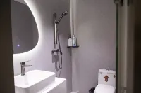 山海酒店(武昌工學院市農科院地鐵站店) - 2 星級