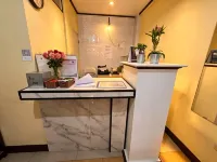 Nook Airport Guesthouse near NAIA T3 Airport - Hotel/Alloggi familiari