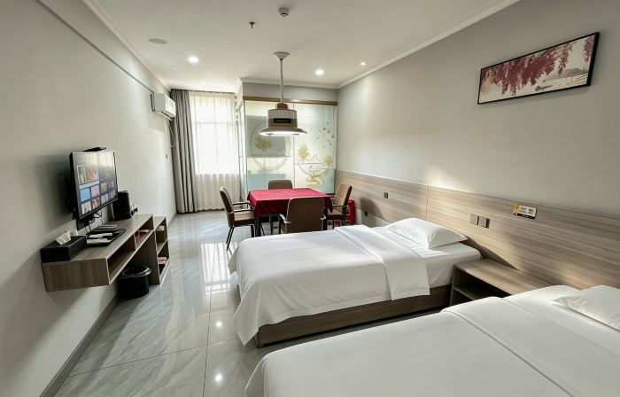 Yujia Hotel