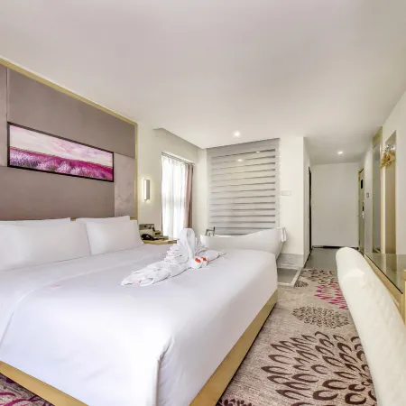 Chunju Hotels (LUZHOU MICX City)