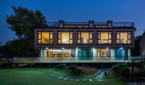 Tianmu Wutong House (Liyang Tianmu Lake Landscape Garden Scenic Area Store)